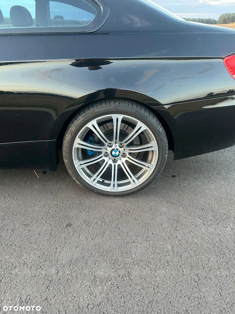 BMW Seria 3 335i xDrive Coupe - 19