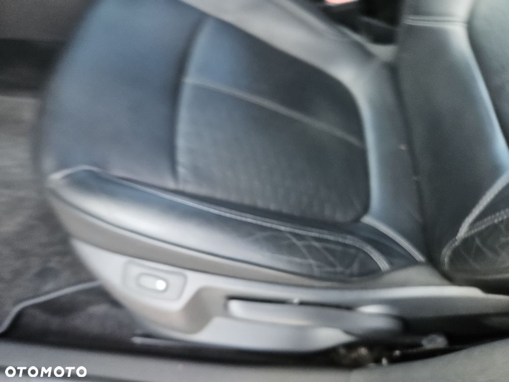Renault Captur (ENERGY) TCe 90 BOSE EDITION - 35
