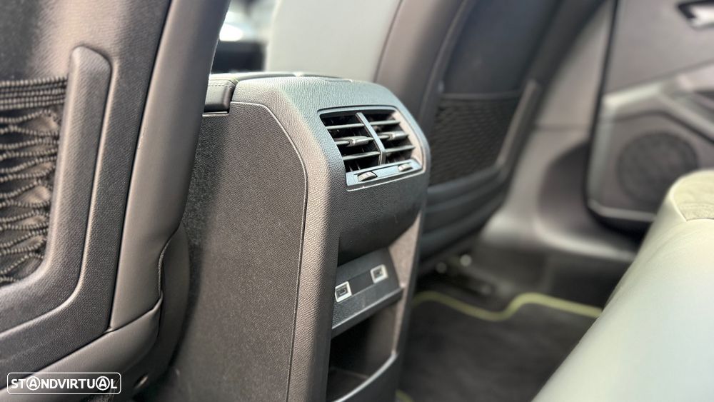 Peugeot e-308 156 GT - 35
