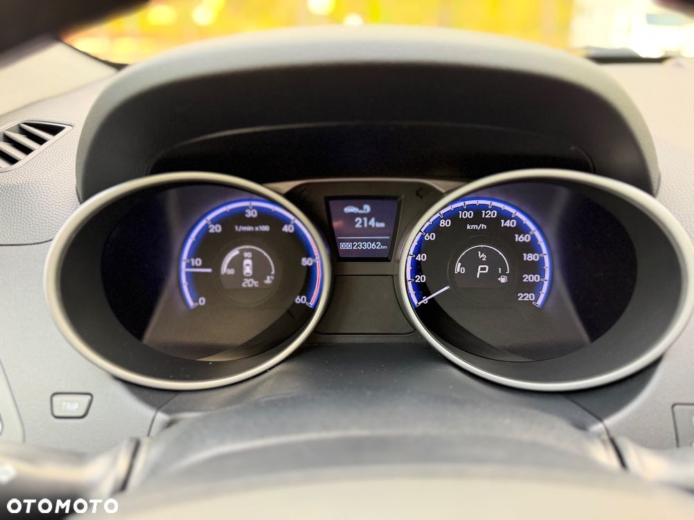 Hyundai ix35 2.0 CRDi 4WD Automatik Premium - 30