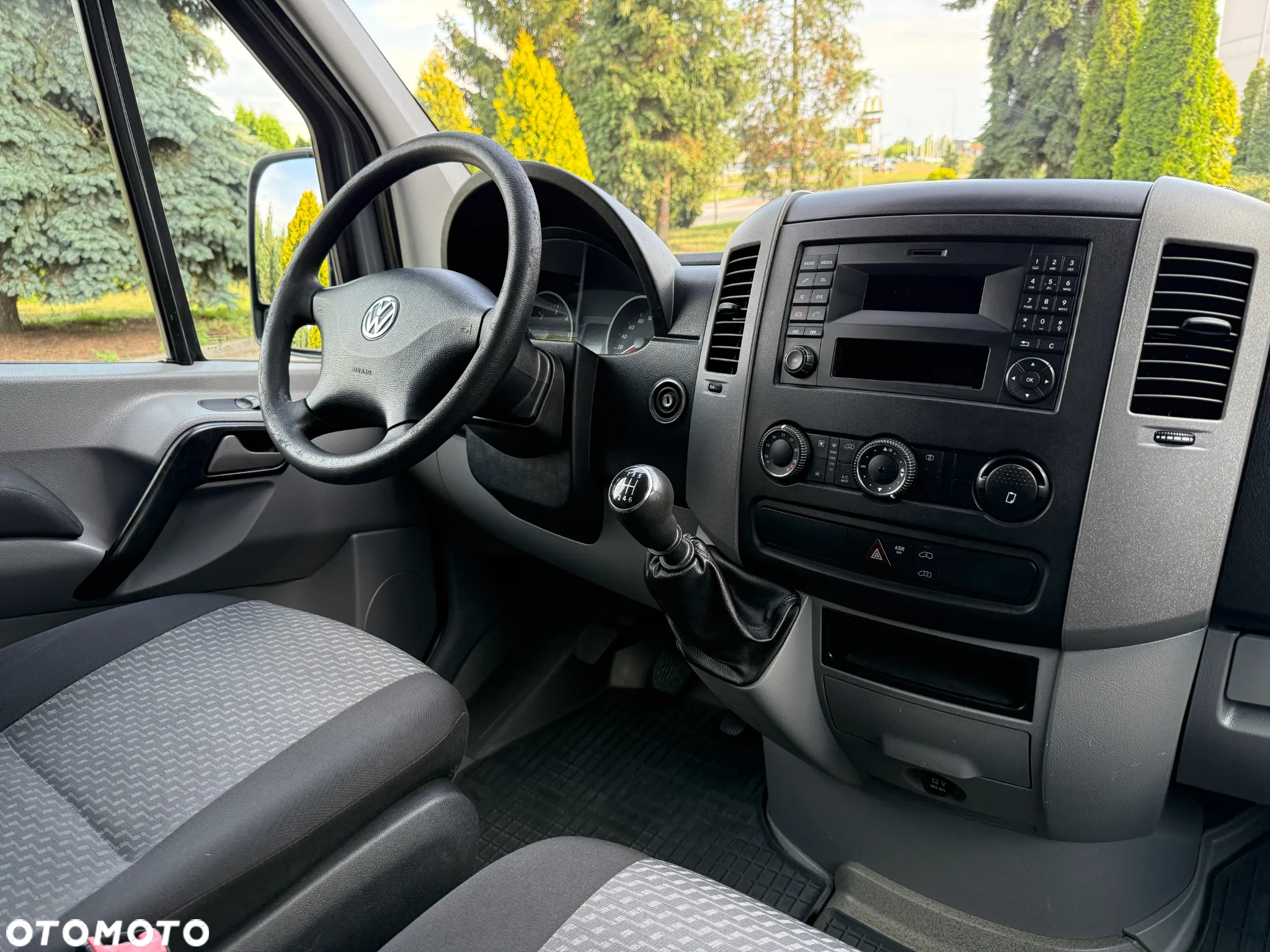 Volkswagen Crafter - 19