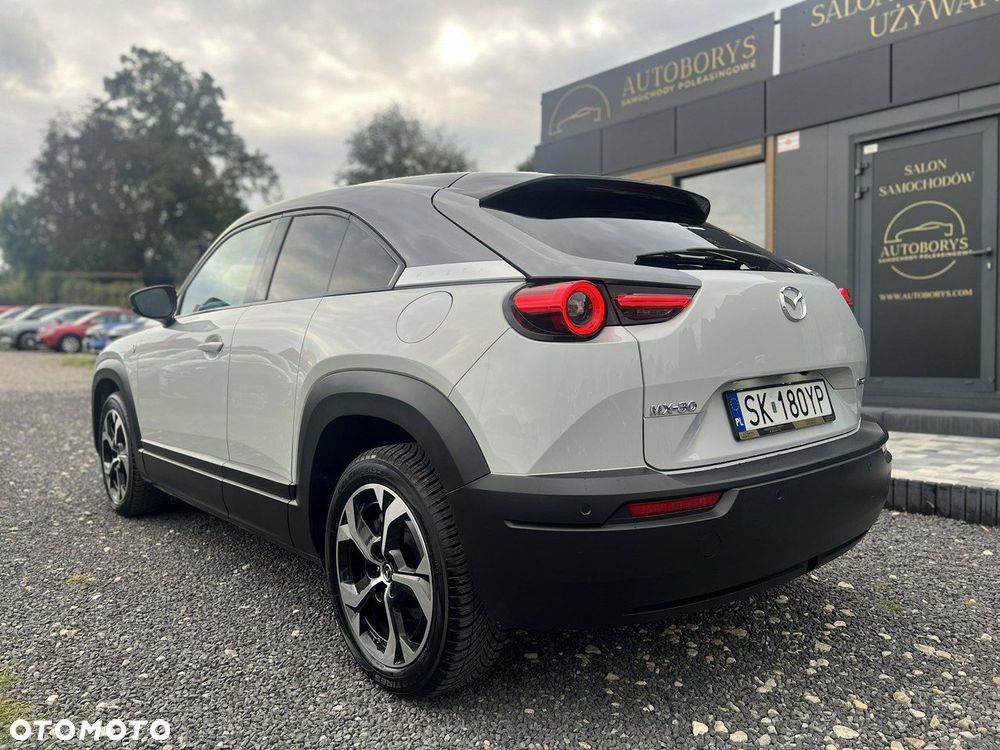 Mazda MX-30 - 11
