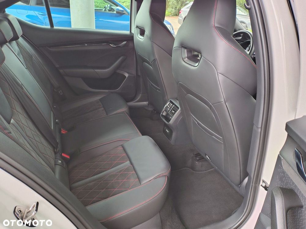 Skoda Octavia - 20