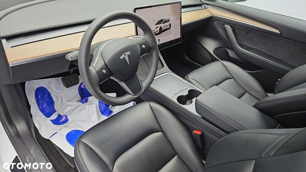 Tesla Model 3 Long Range RWD - 9