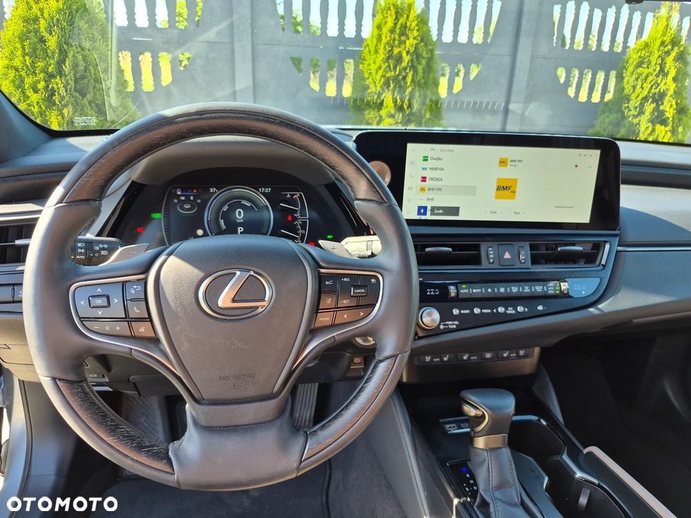 Lexus ES 300h Prestige - 7