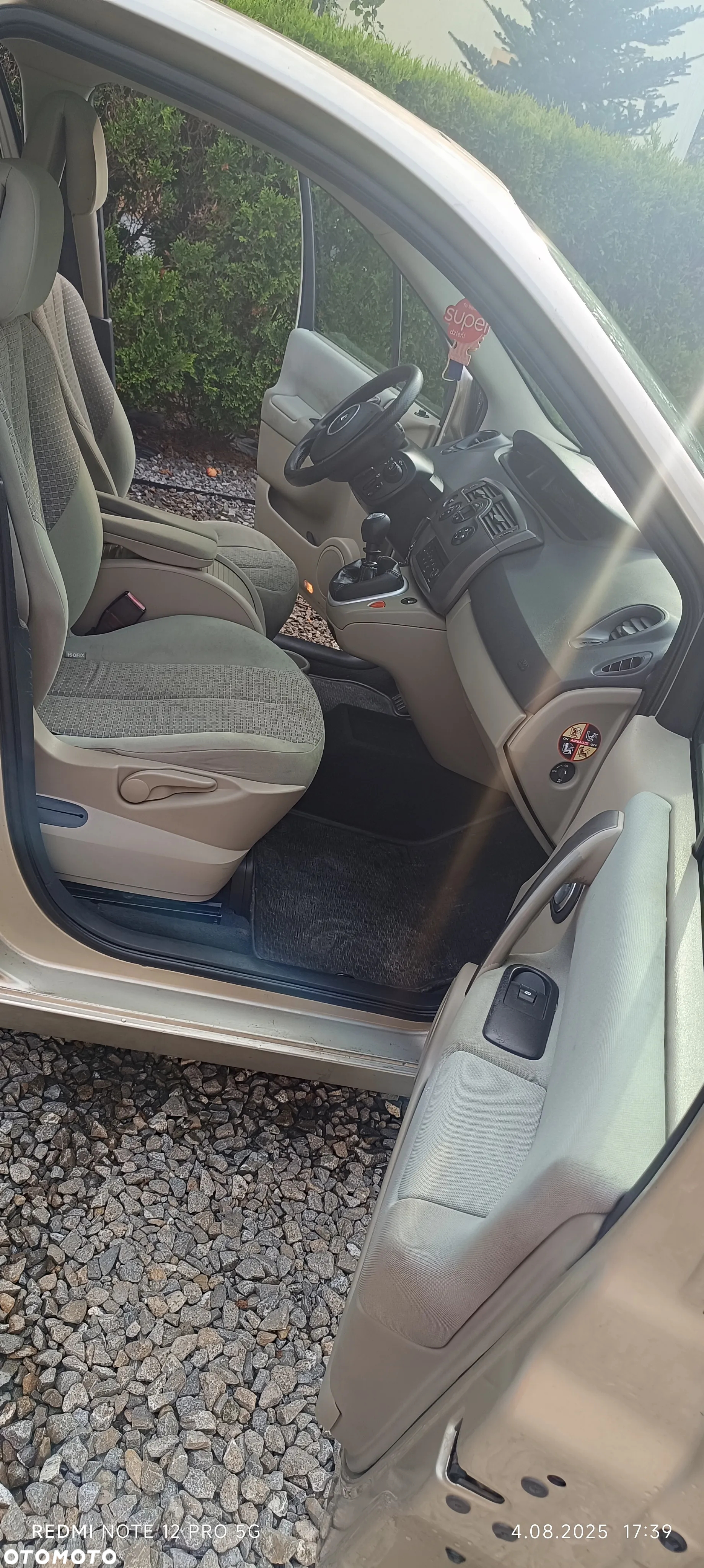 Renault Scenic - 12