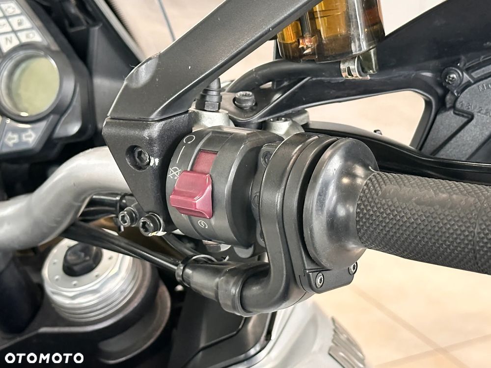 Ducati Multistrada - 12