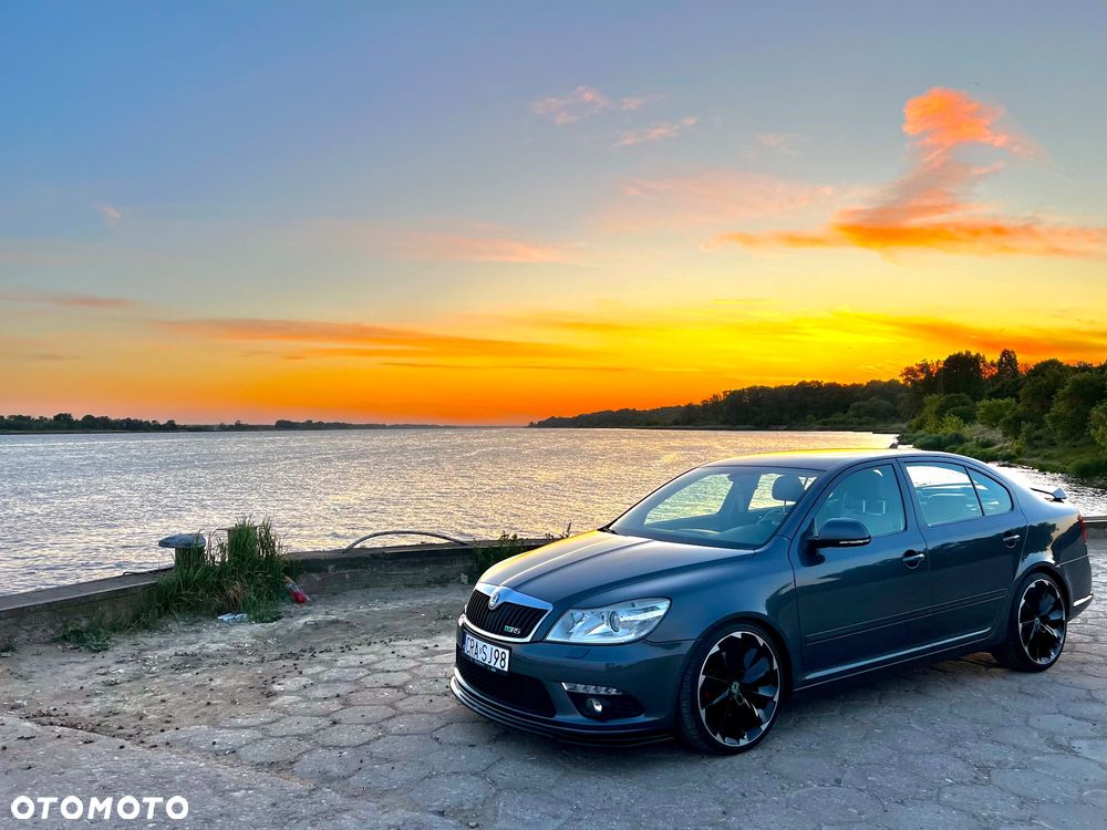Skoda Octavia 2.0 TDI DPF RS - 1