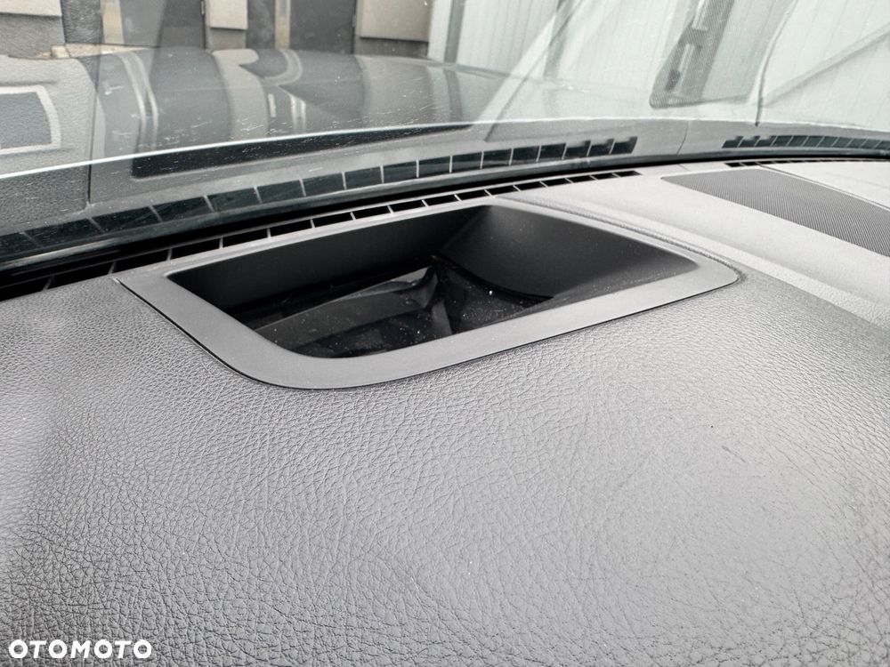 BMW Seria 5 535d - 19