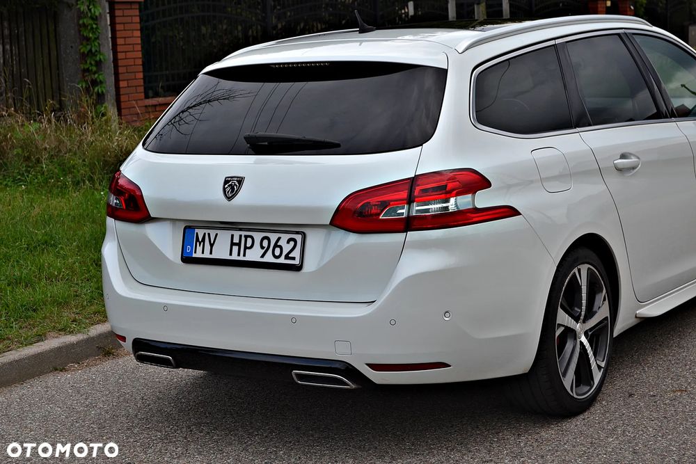 Peugeot 308 BlueHDi FAP 180 EAT8 Stop & Start GT - 17