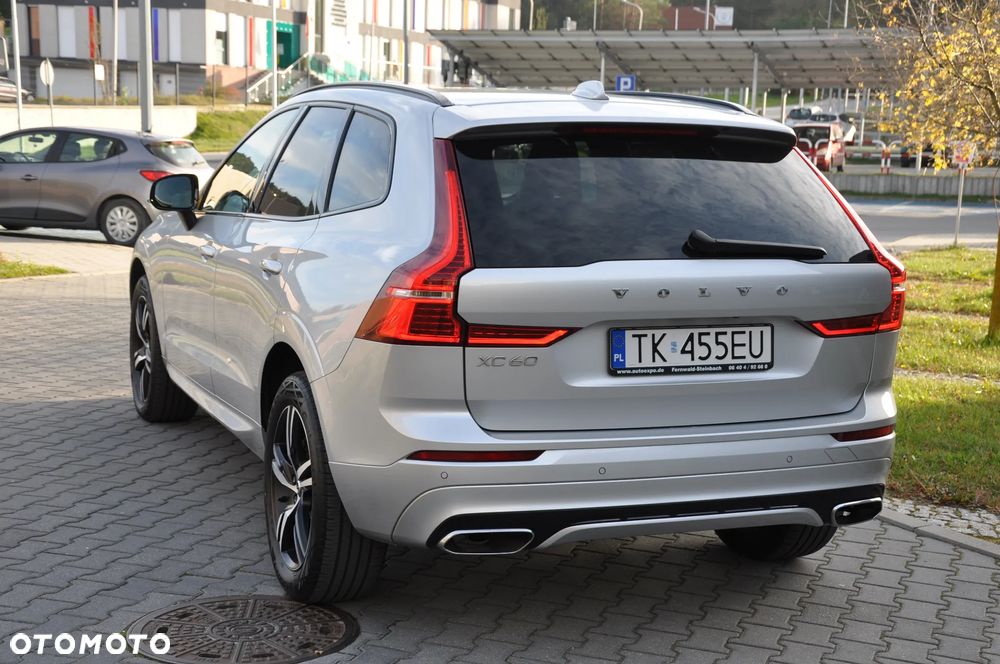 Volvo XC 60 D4 SCR R-Design - 28