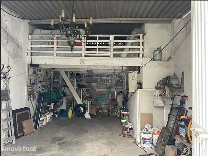 Garagem para Arrendamento – Alcaria da Serra - Grande imagem: 2/2