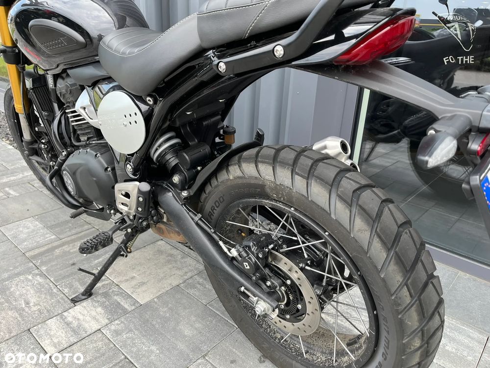 Triumph Scrambler - 4