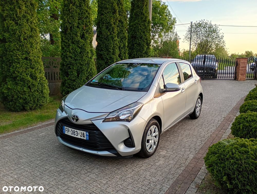 Toyota Yaris - 3