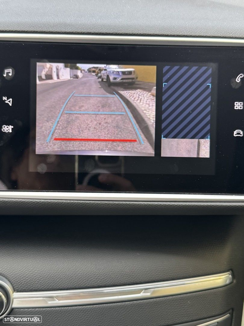Peugeot 308 SW 1.2 PureTech Allure Full LED - 23