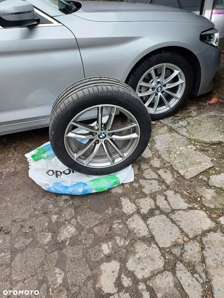 BMW Seria 5 525d - 21