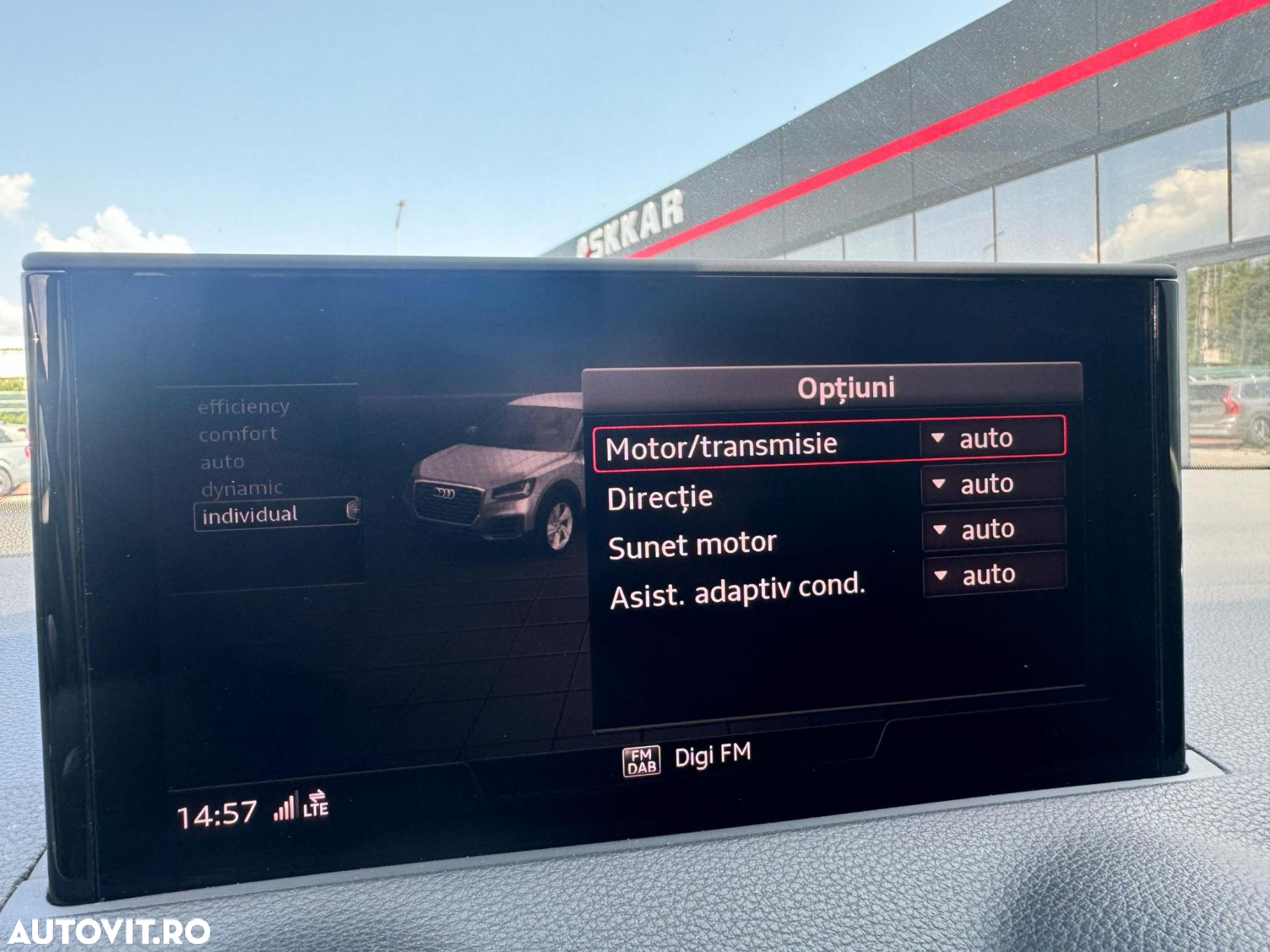 Audi SQ2 TFSI quattro S tronic - 28