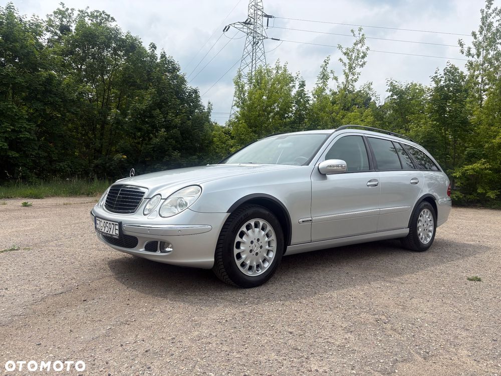 Mercedes-Benz Klasa E 320 CDI 4Matic Automatik Elegance DPF - 2