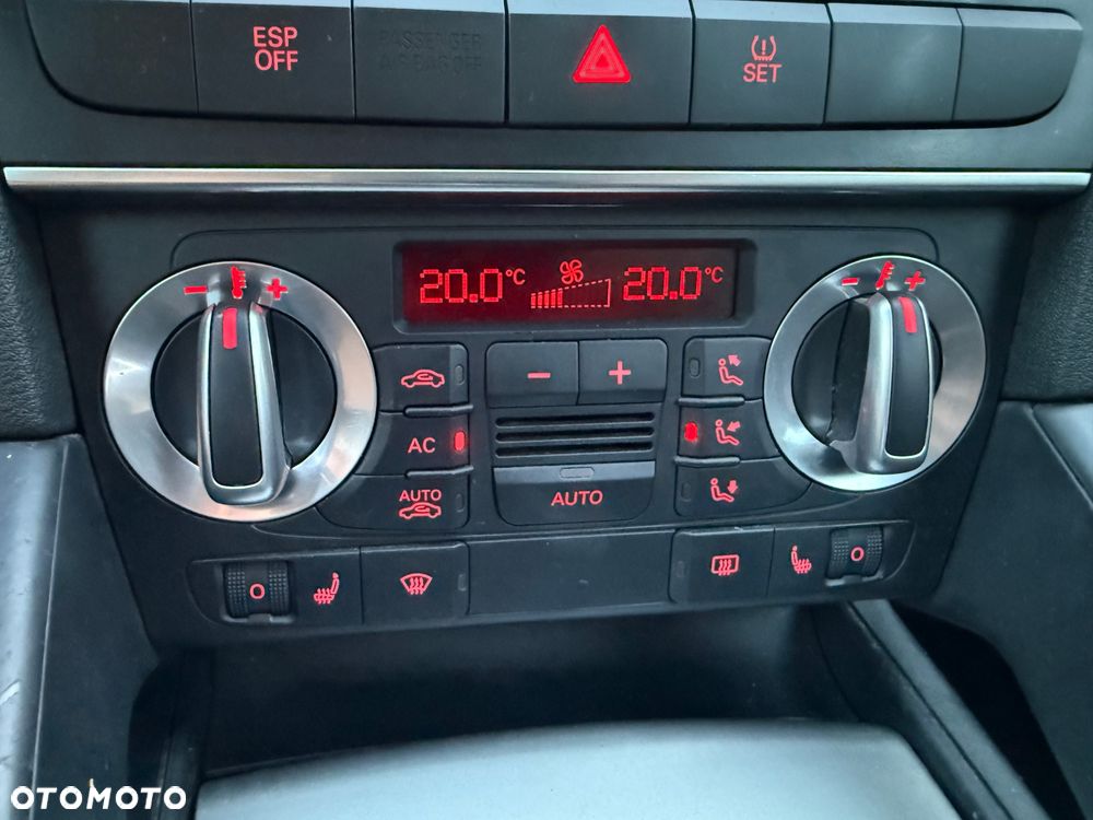 Audi A3 3-drzwiowe 2.0 TDI Attraction - 26