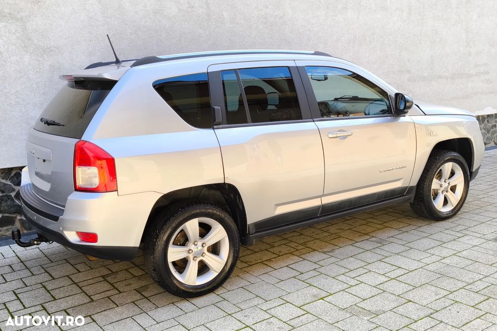 Jeep Compass ver-2-2-crd-4wd-limited - 3