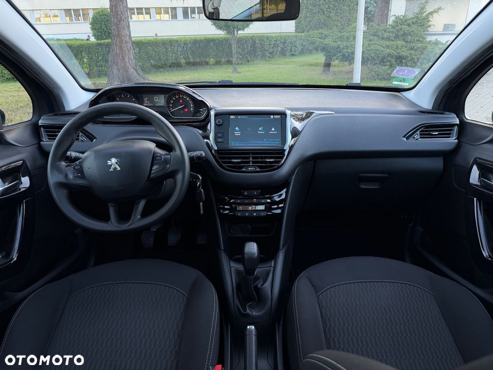 Peugeot 208 PureTech 82 Urban Move - 38