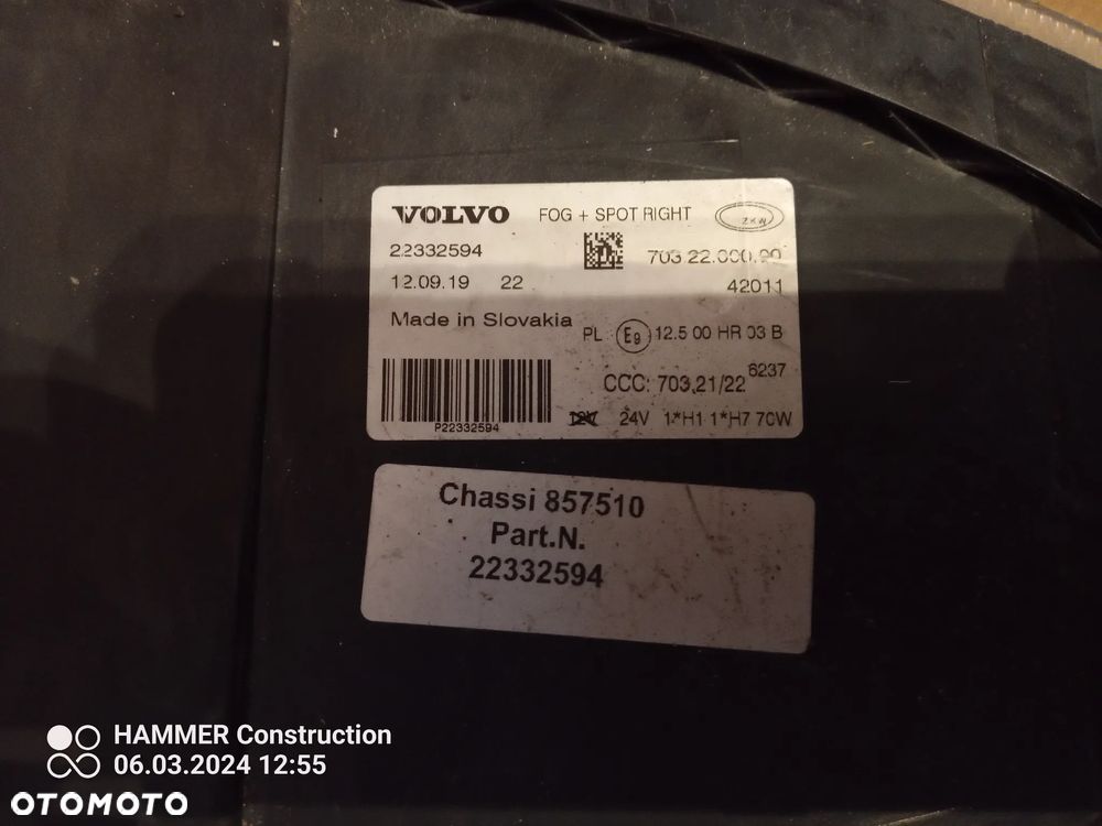 Lampa Halogen Pprzeciwmgielny Prawy VOLVO FH4 FM - 2