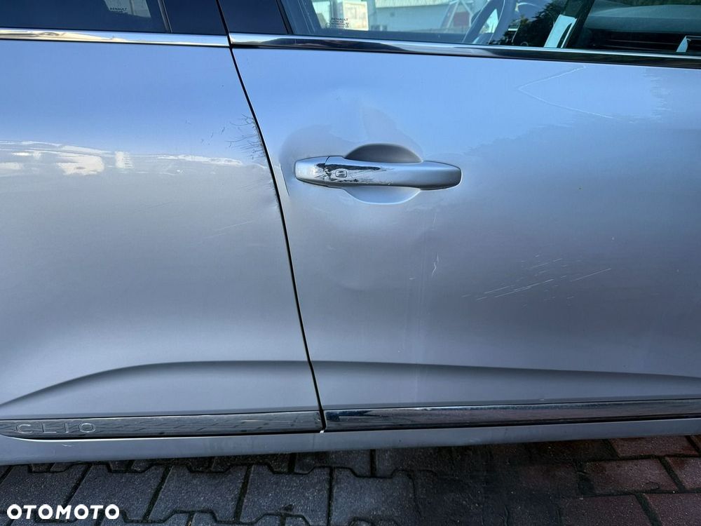 Renault Clio - 15