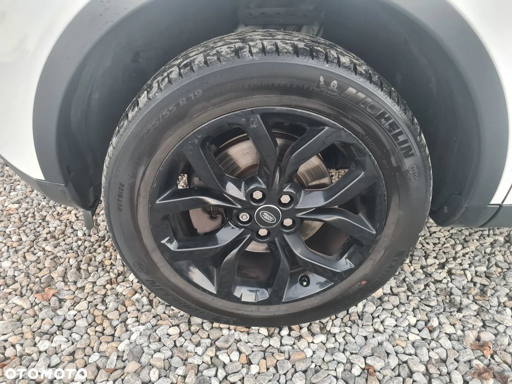 Land Rover Discovery Sport 2.0 TD4 HSE - 7