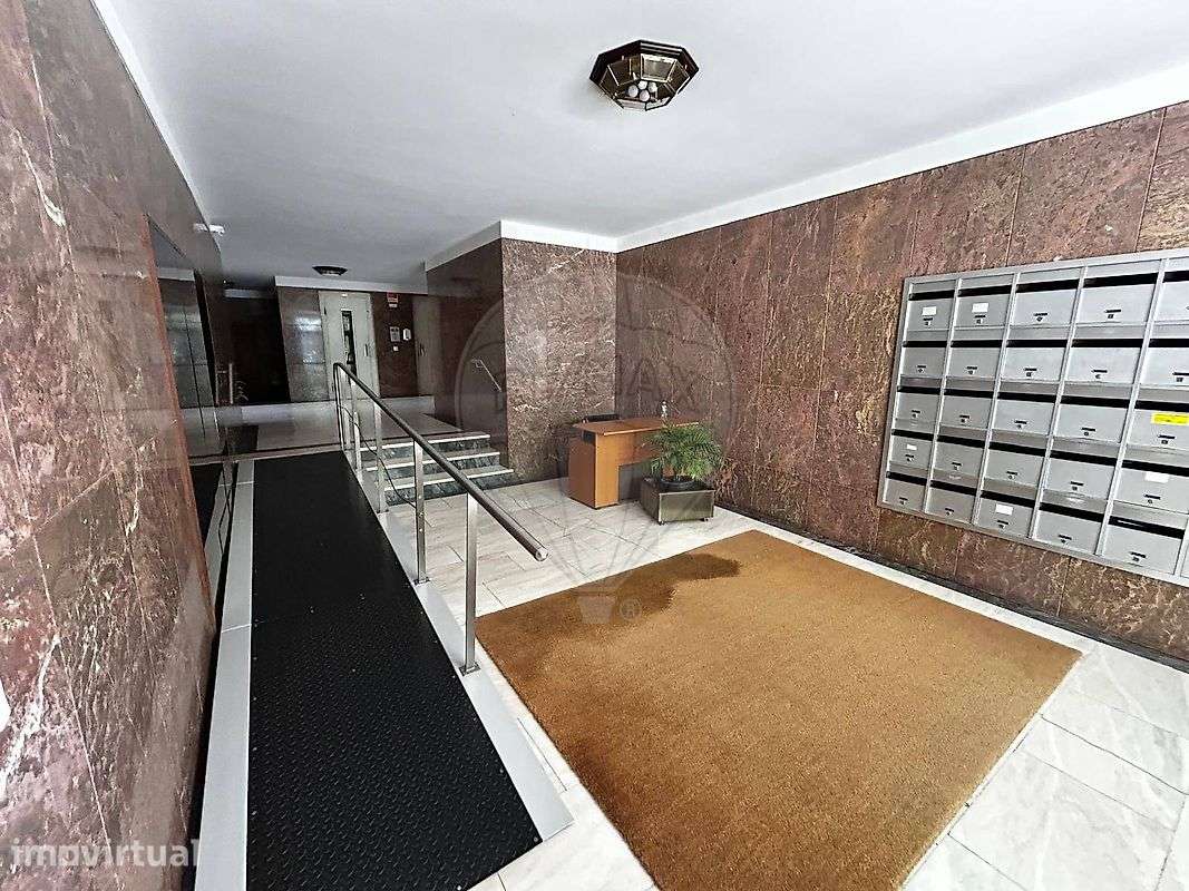 Apartamento T3 para arrendamento - Grande imagem: 2/15