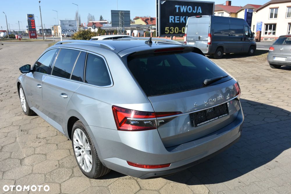 Skoda Superb 2.0 TDI DSG Style - 5