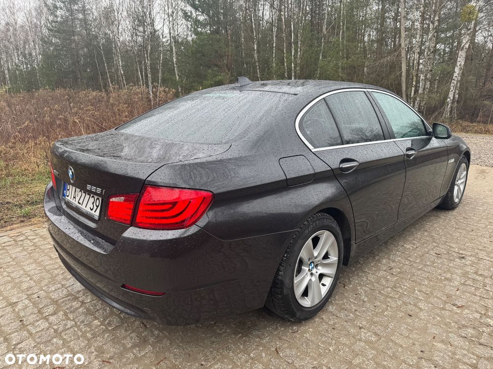 BMW Seria 5 528i xDrive Luxury Line - 8