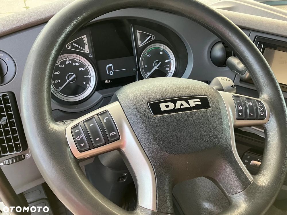 DAF XF 106. 480km - 24
