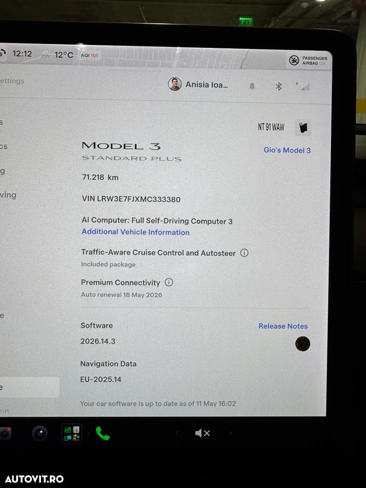 Tesla Model 3 - 10