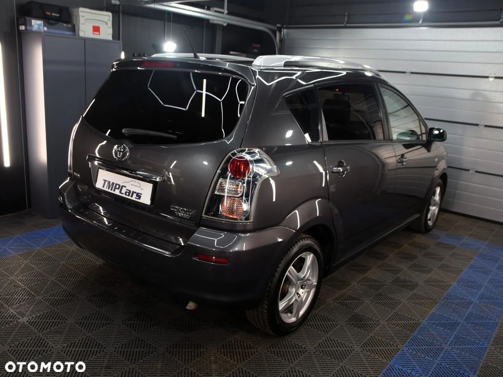 Toyota Corolla Verso 1.6 Terra - 28