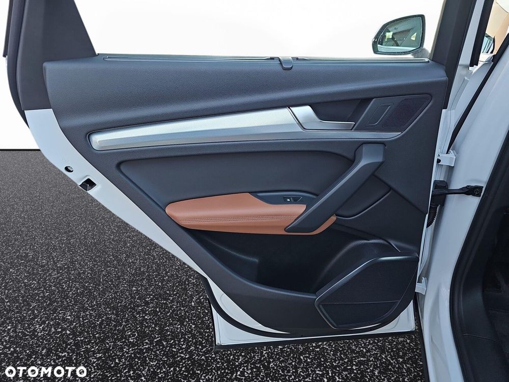 Audi Q5 Sportback - 33