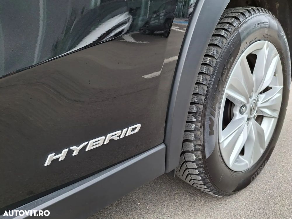 Lexus UX 250h FWD Business - 27