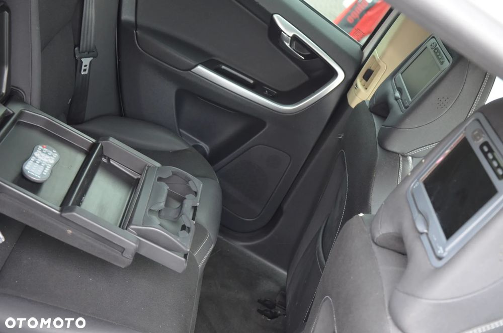 Volvo XC 60 - 12