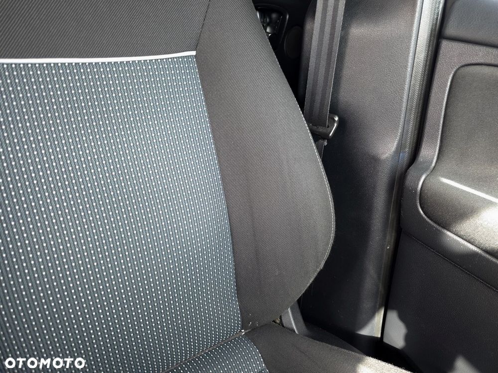 Ford S-Max 2.0 TDCi Trend - 21