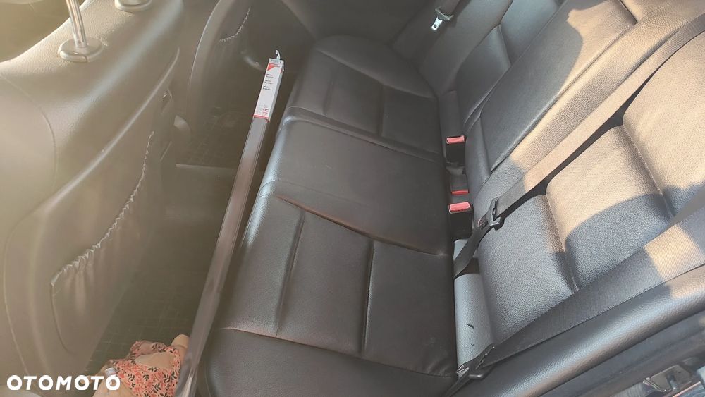 Mercedes-Benz Klasa C 180 T Kompressor Avantgarde - 5