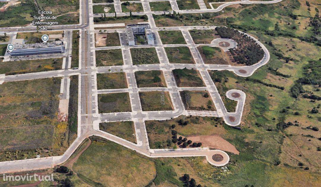 Conjunto de 3 Lotes para Construção – Campus Universitário de... - Grande imagem: 2/6