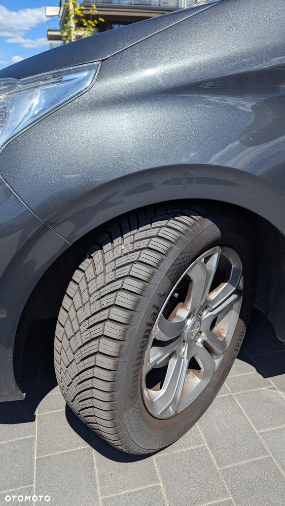 Peugeot 208 1.2 PureTech Allure - 17