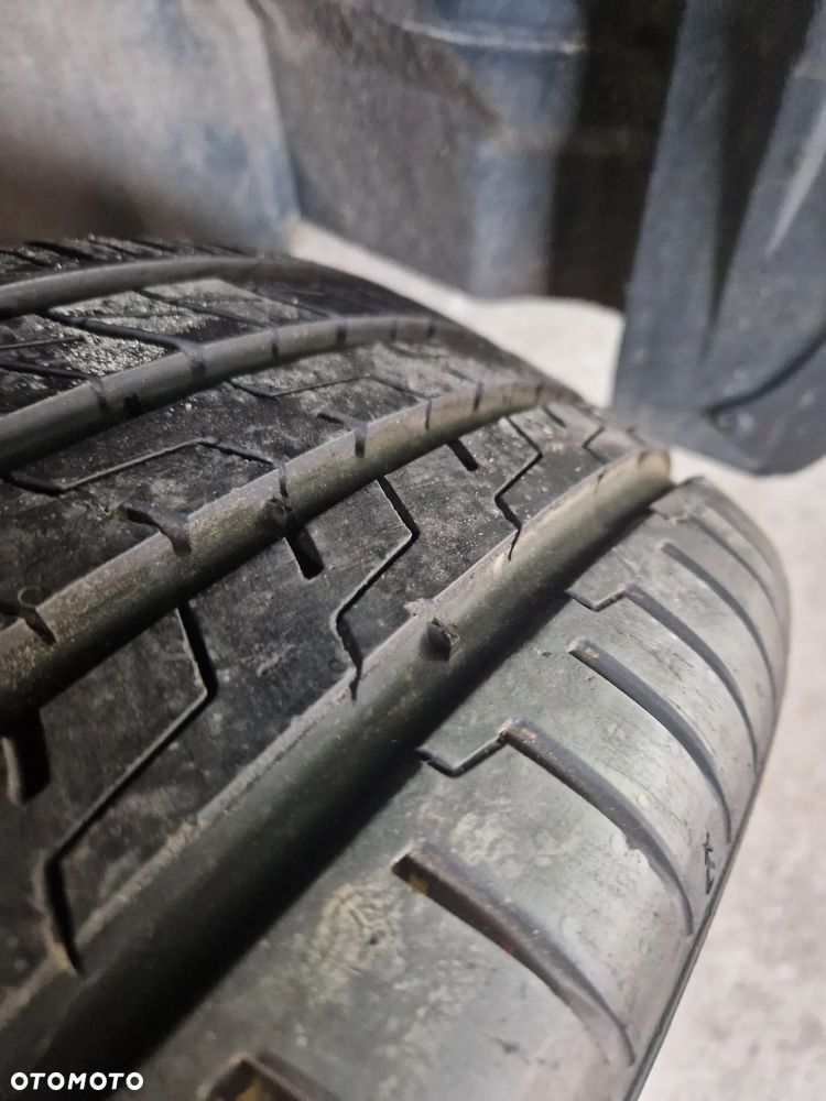 Suzuki Grand Vitara 1.9 DDiS Comfort DPF Limited - 38