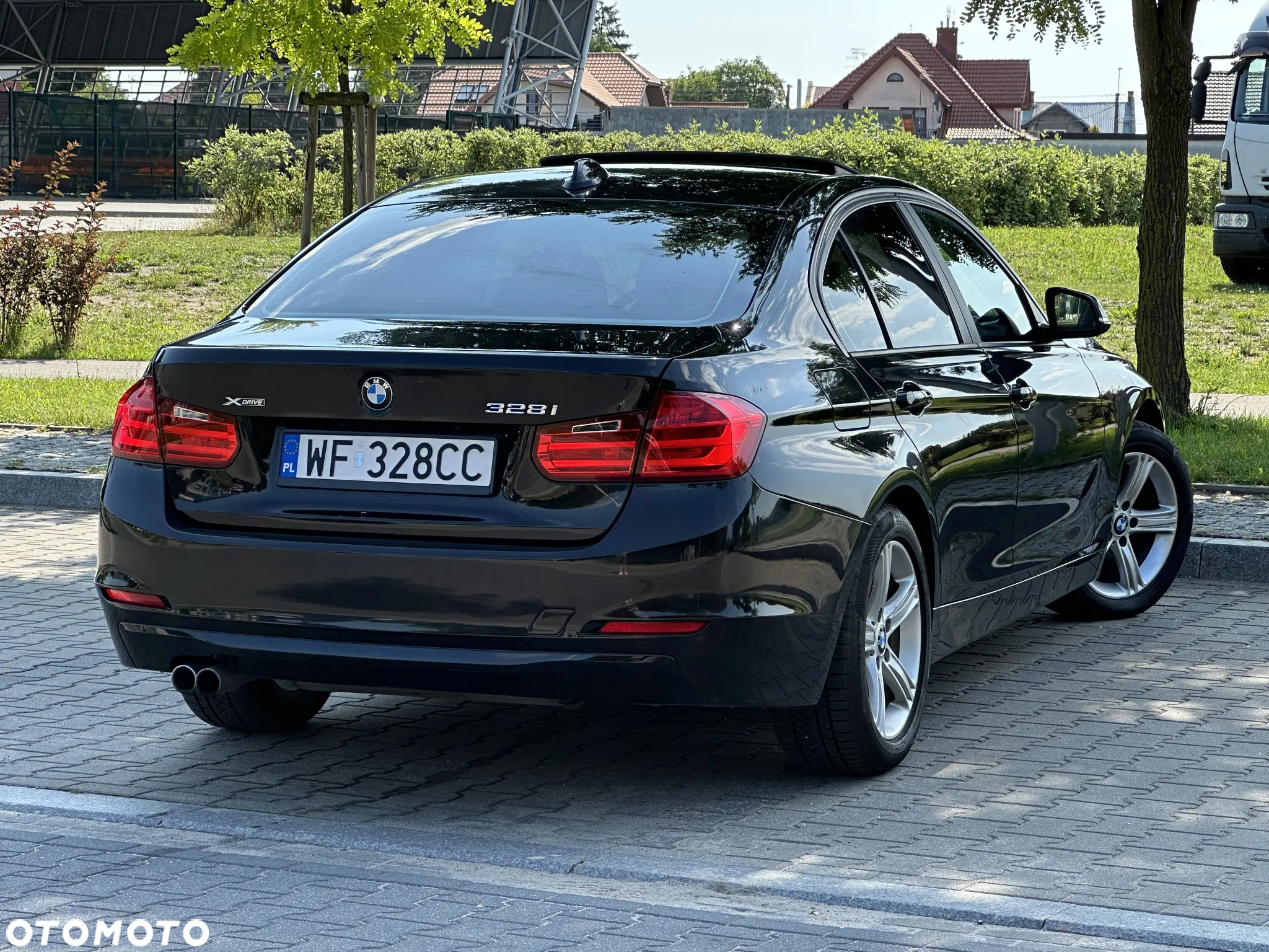 BMW Seria 3 328i xDrive Luxury Line - 20