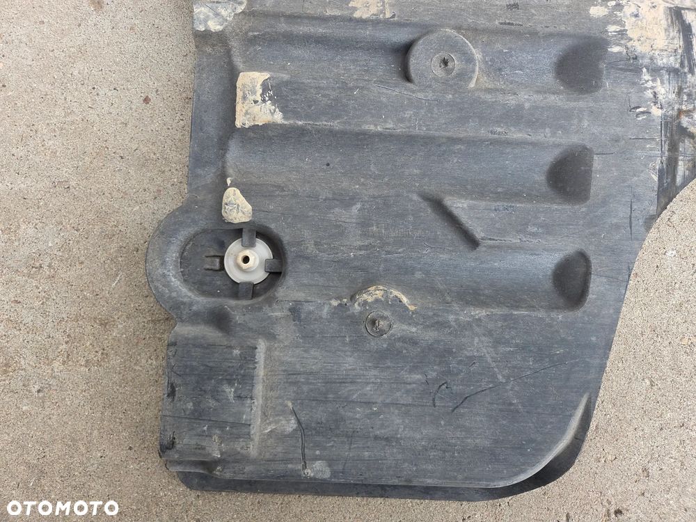 Osłona podwozia lewa tylna Peugeot 208 II  9823573680 - 5