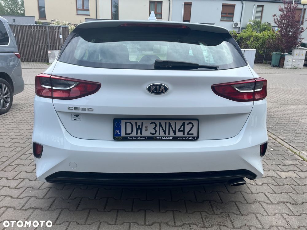 Kia Ceed 1.0 T-GDI M - 6