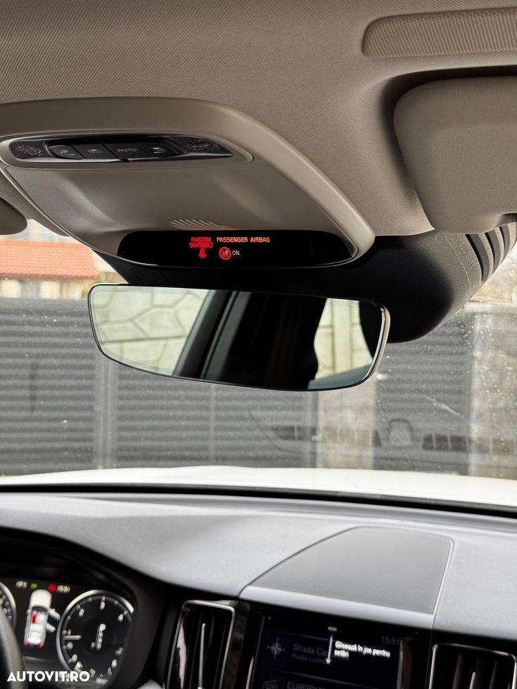 Volvo XC 60 D4 Geartronic Momentum - 8