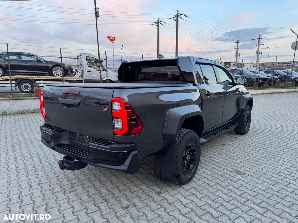 Toyota Hilux 4x4 Double Cab Autm. GR Sport - 5