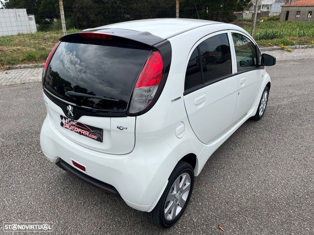 Peugeot iOn Active - 7