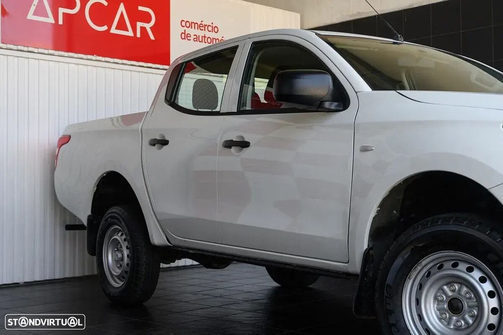 Mitsubishi L200 2.4 DI-D CD Invite 4WD - 15