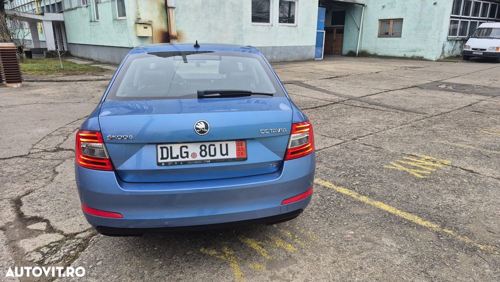 Skoda Octavia 2.0 TDI Green tec DSG Elegance - 17